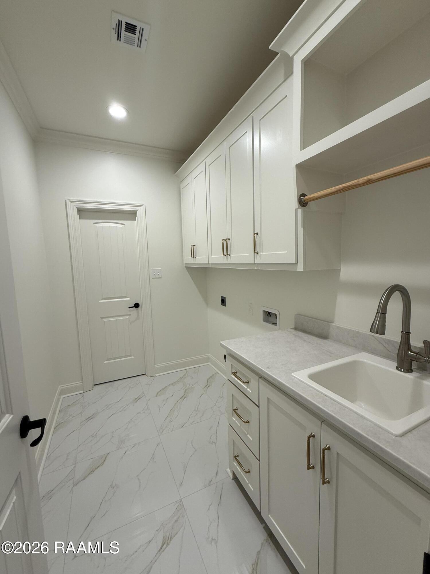 202 Spring Meadow Drive Broussard, LA 70518 - Photo 12 of 23 Laundry Room