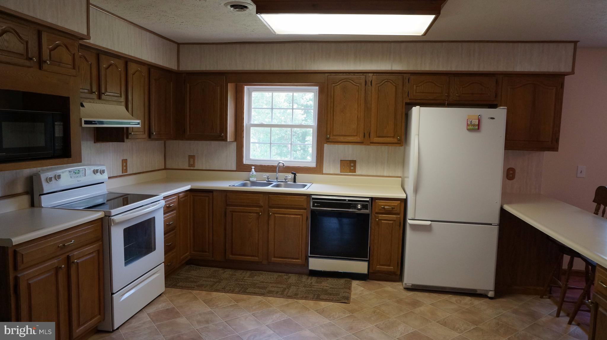 1612 Ungers Store Road Berkeley Springs, WV 25411 - Photo 6 of 30 Kitchen