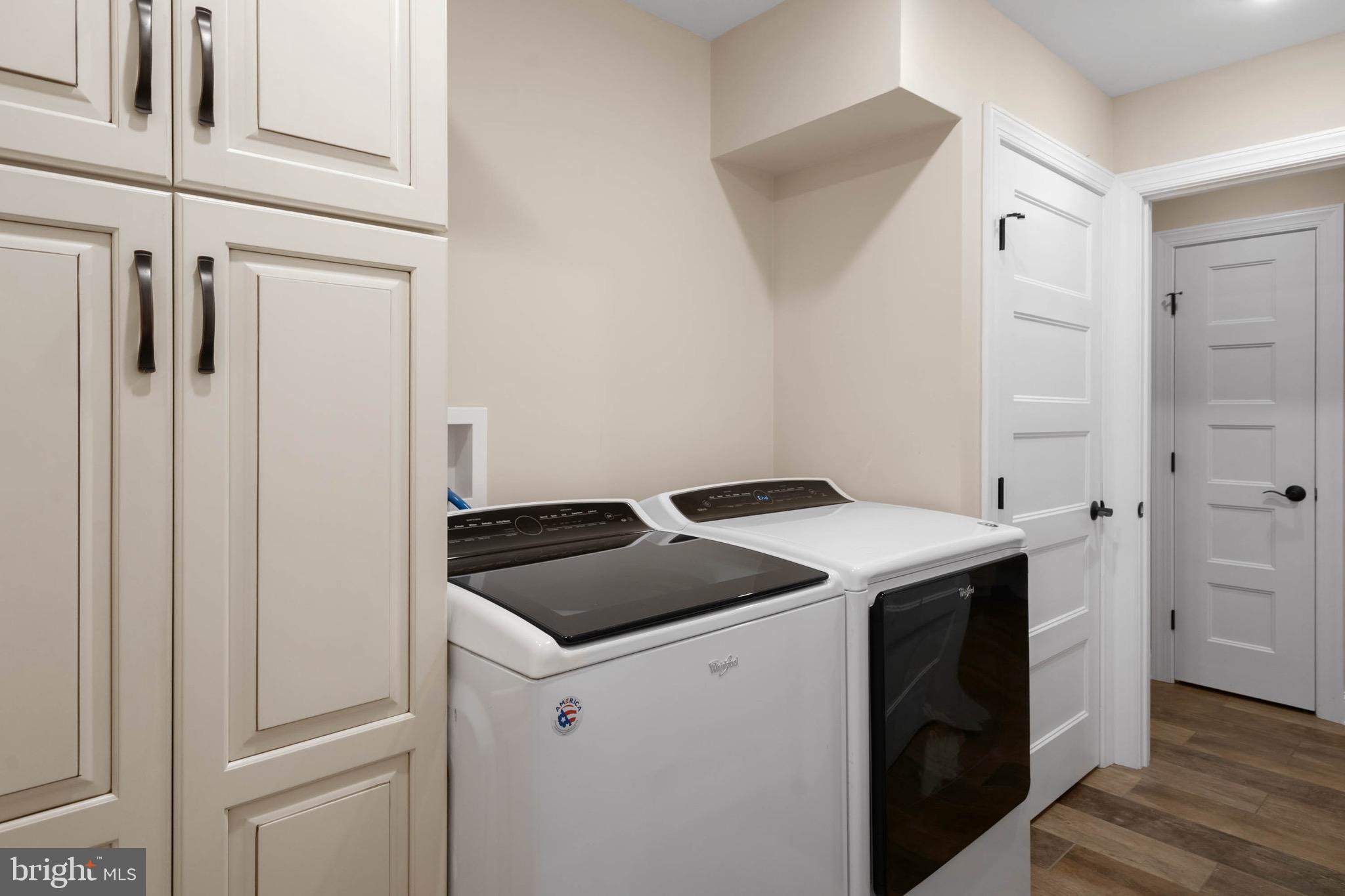 26750 Deep Branch Road Milton, DE 19968 - Photo 70 of 96 a utility room with dryer and washer