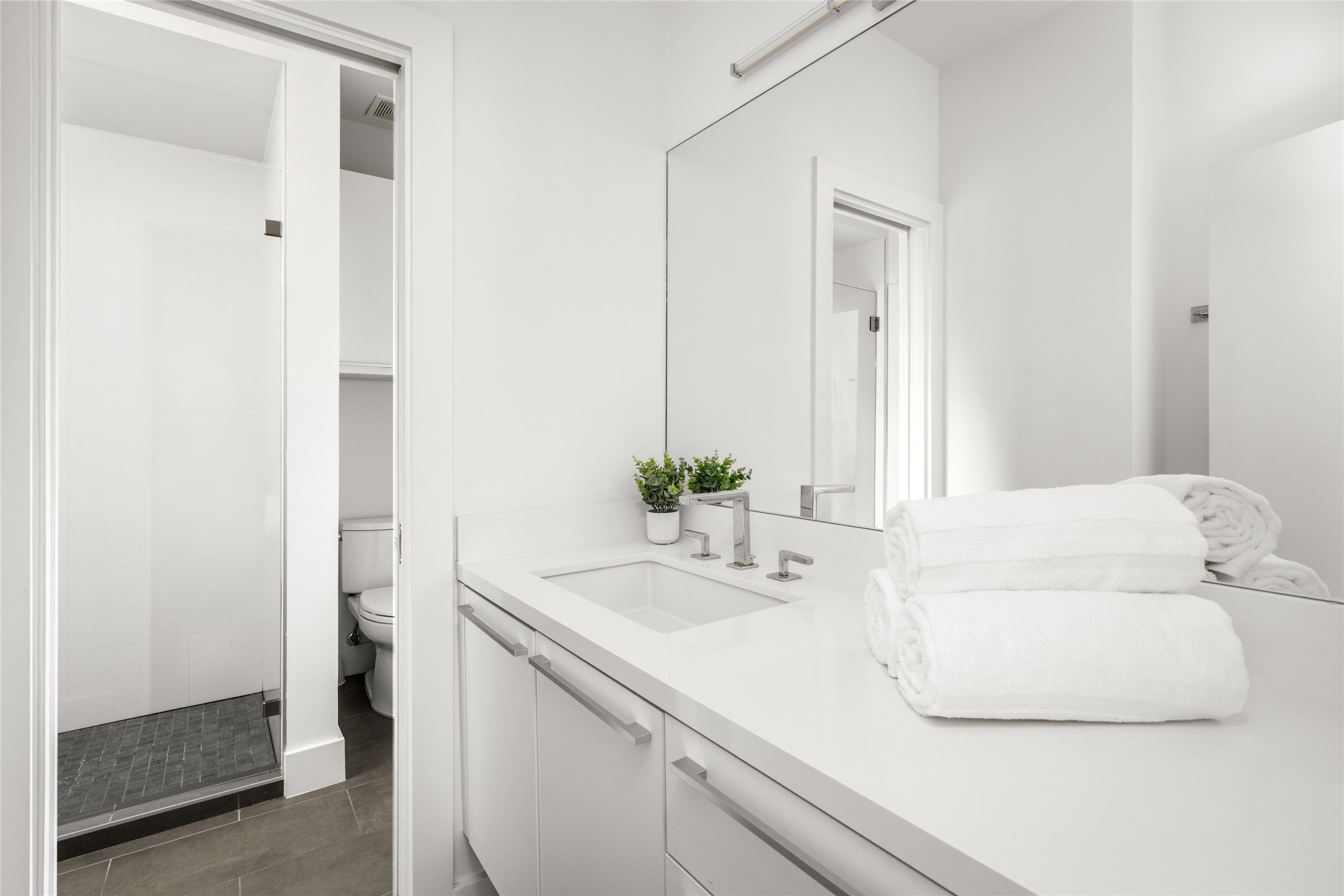 3703 Wroxton Road West University Place, TX 77005 - Photo 33 of 50