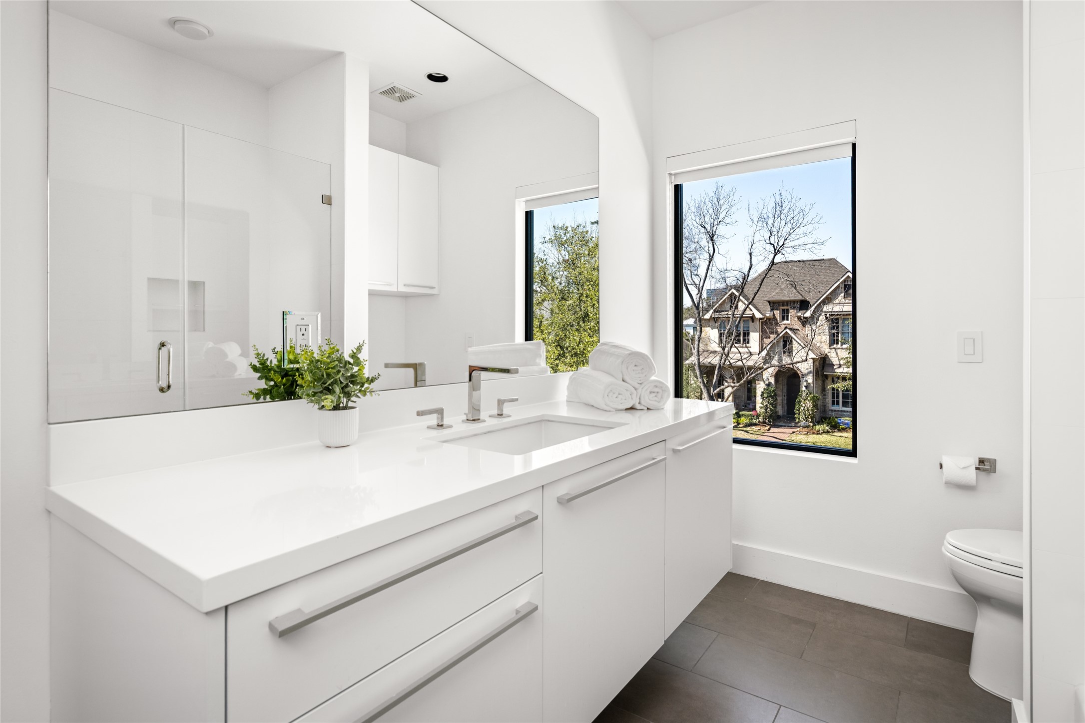 3703 Wroxton Road West University Place, TX 77005 - Photo 42 of 50