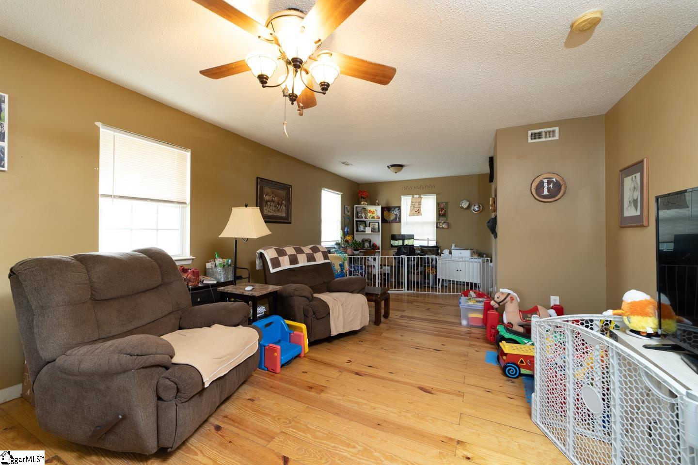 681 Cowford Bridge Road Spartanburg, SC 29302 - Photo 8 of 33 Gallery Image 8