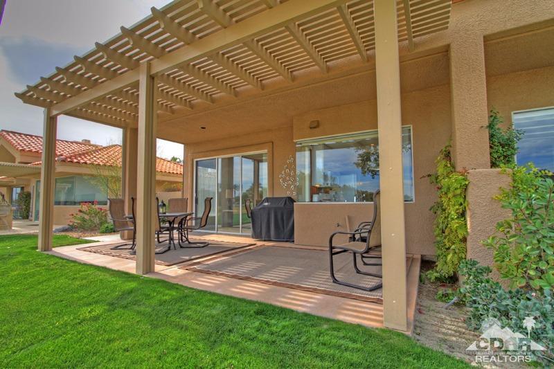 39 Colonial Drive Rancho Mirage, CA 92270 - Photo 10 of 34 a view of porch with a bench in patio
