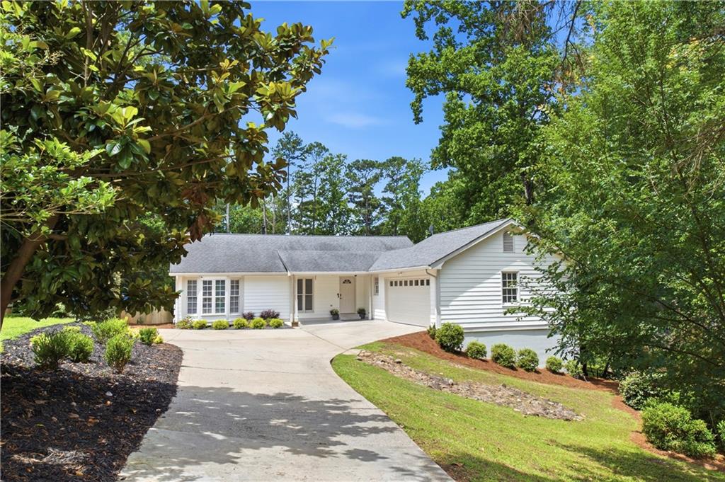 6014 Lake Lanier Heights Road Buford, GA 30518 - Photo 47 of 53