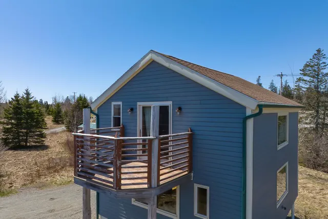 $285,000 | 60 U.S. Rte 1, Whiting, ME 04691