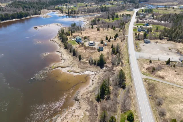 $285,000 | 60 U.S. Rte 1, Whiting, ME 04691