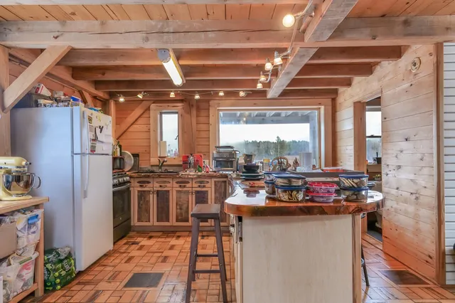 $285,000 | 60 U.S. Rte 1, Whiting, ME 04691