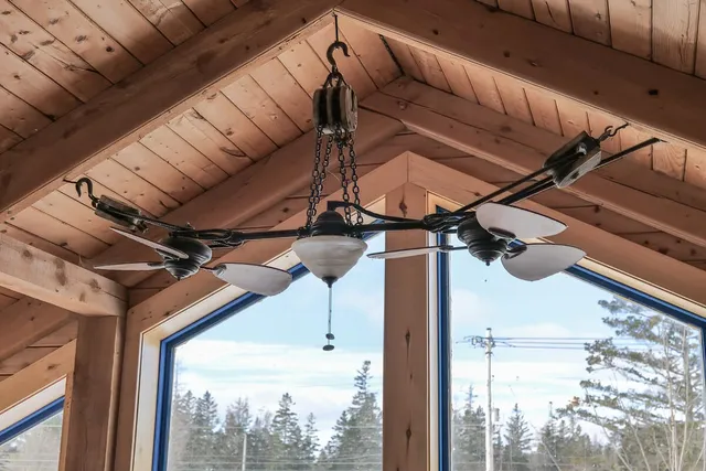 $285,000 | 60 U.S. Rte 1, Whiting, ME 04691