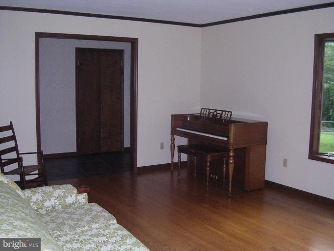 11505 Emack Road Beltsville, MD 20705 - Photo 12 of 17 Living Room #2