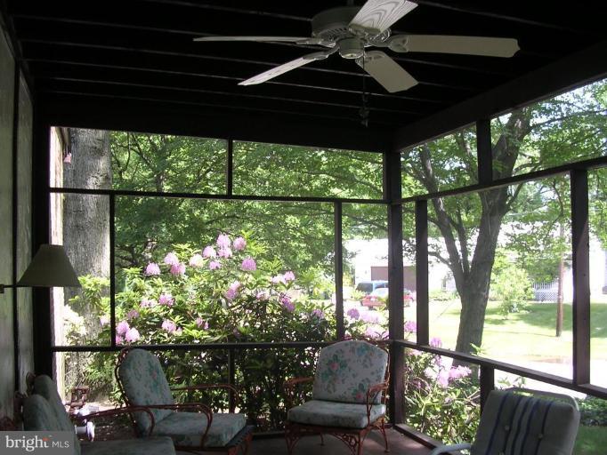 11505 Emack Road Beltsville, MD 20705 - Photo 7 of 17 Screened-in Porch