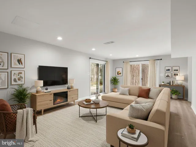 $925,000 | 3662 Blackberry Lane, Ellicott City, MD 21042