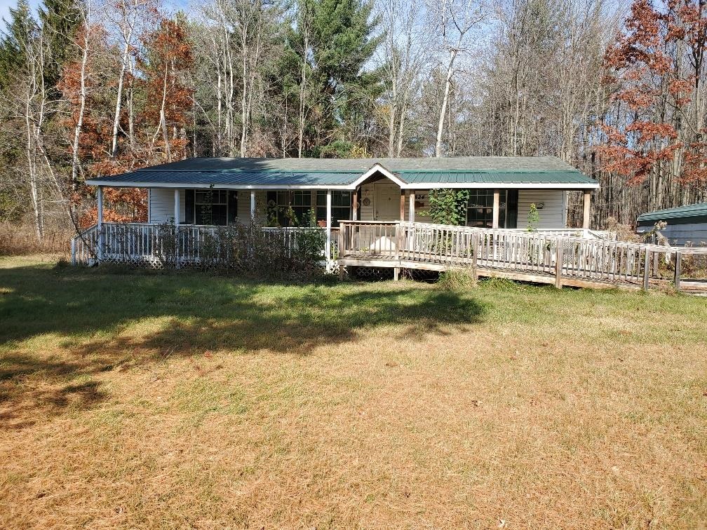 2824 Badger Road Beaverton, MI 48612 - Photo 1 of 20
