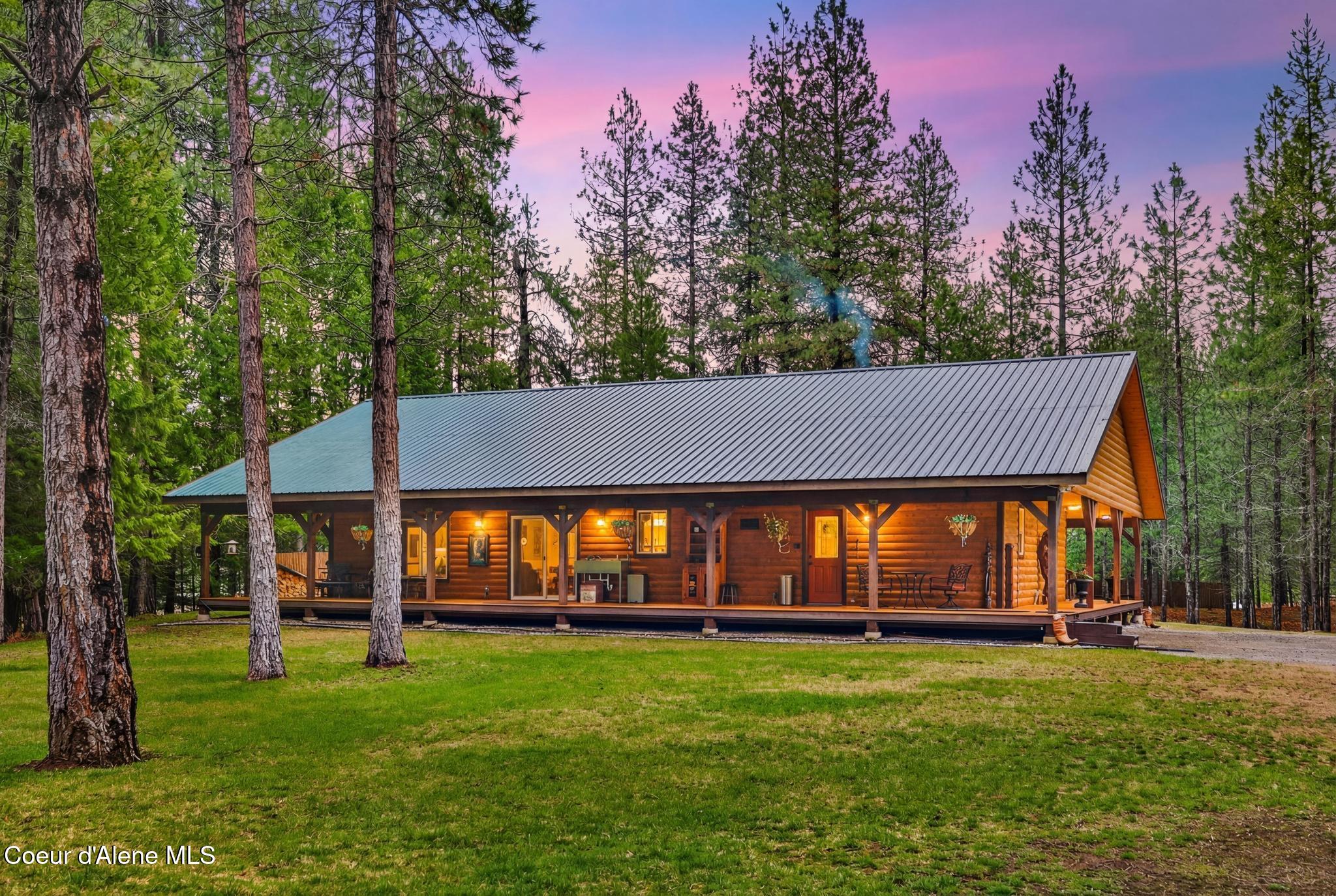 415 Hummingbird Drive Sandpoint, ID 83864 - Photo 2 of 72 IMG_0136