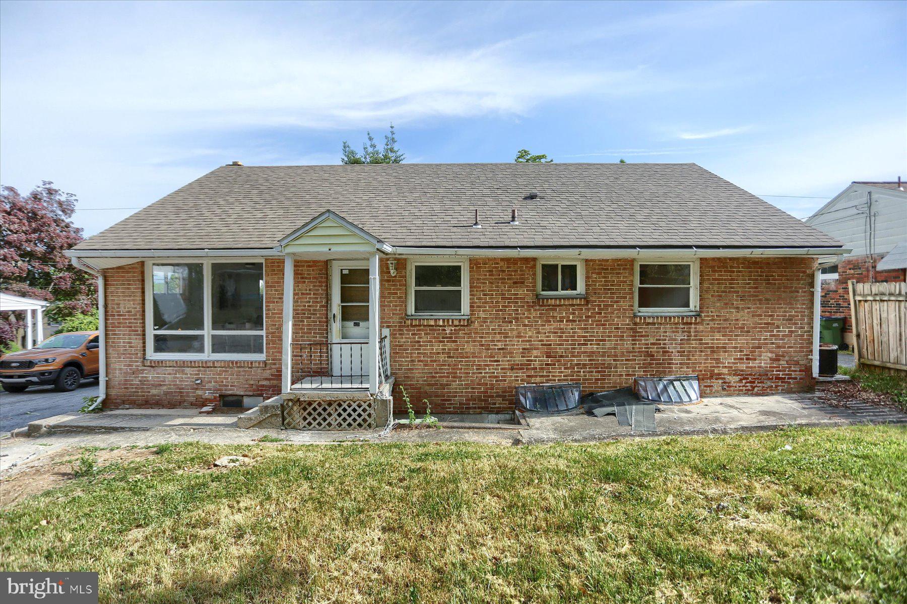 3609 Colonial Road Harrisburg, PA 17109 - Photo 24 of 26 Gallery Image 24