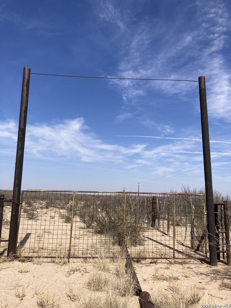 640 Acres /- Owego Road Girvin, TX 79740 - Photo 10 of 14