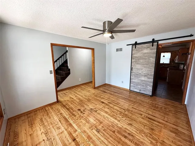 $389,900 | 1152 Southwest Pacific Circle, Lee's Summit, MO 64081