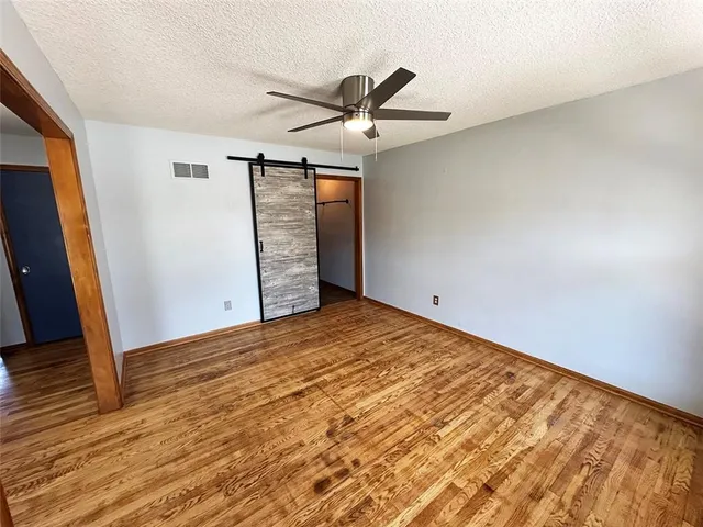 $389,900 | 1152 Southwest Pacific Circle, Lee's Summit, MO 64081