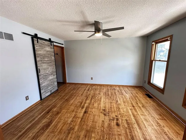 $389,900 | 1152 Southwest Pacific Circle, Lee's Summit, MO 64081