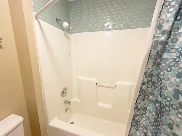 $389,900 | 1152 Southwest Pacific Circle, Lee's Summit, MO 64081