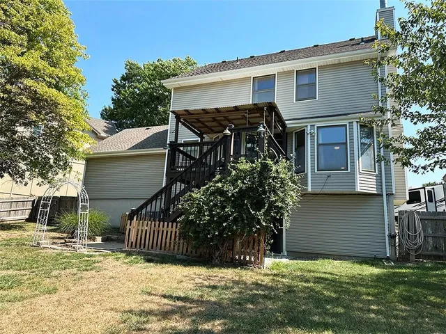 $389,900 | 1152 Southwest Pacific Circle, Lee's Summit, MO 64081