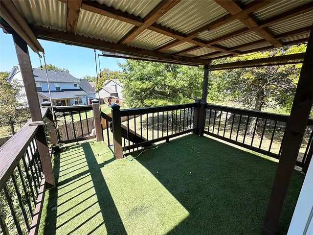 $389,900 | 1152 Southwest Pacific Circle, Lee's Summit, MO 64081