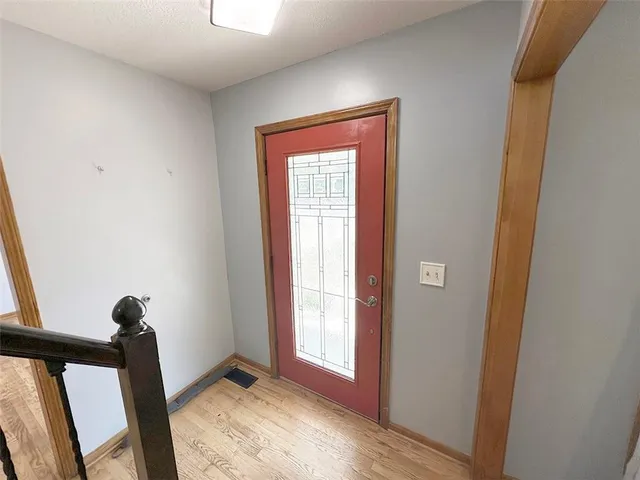 $389,900 | 1152 Southwest Pacific Circle, Lee's Summit, MO 64081