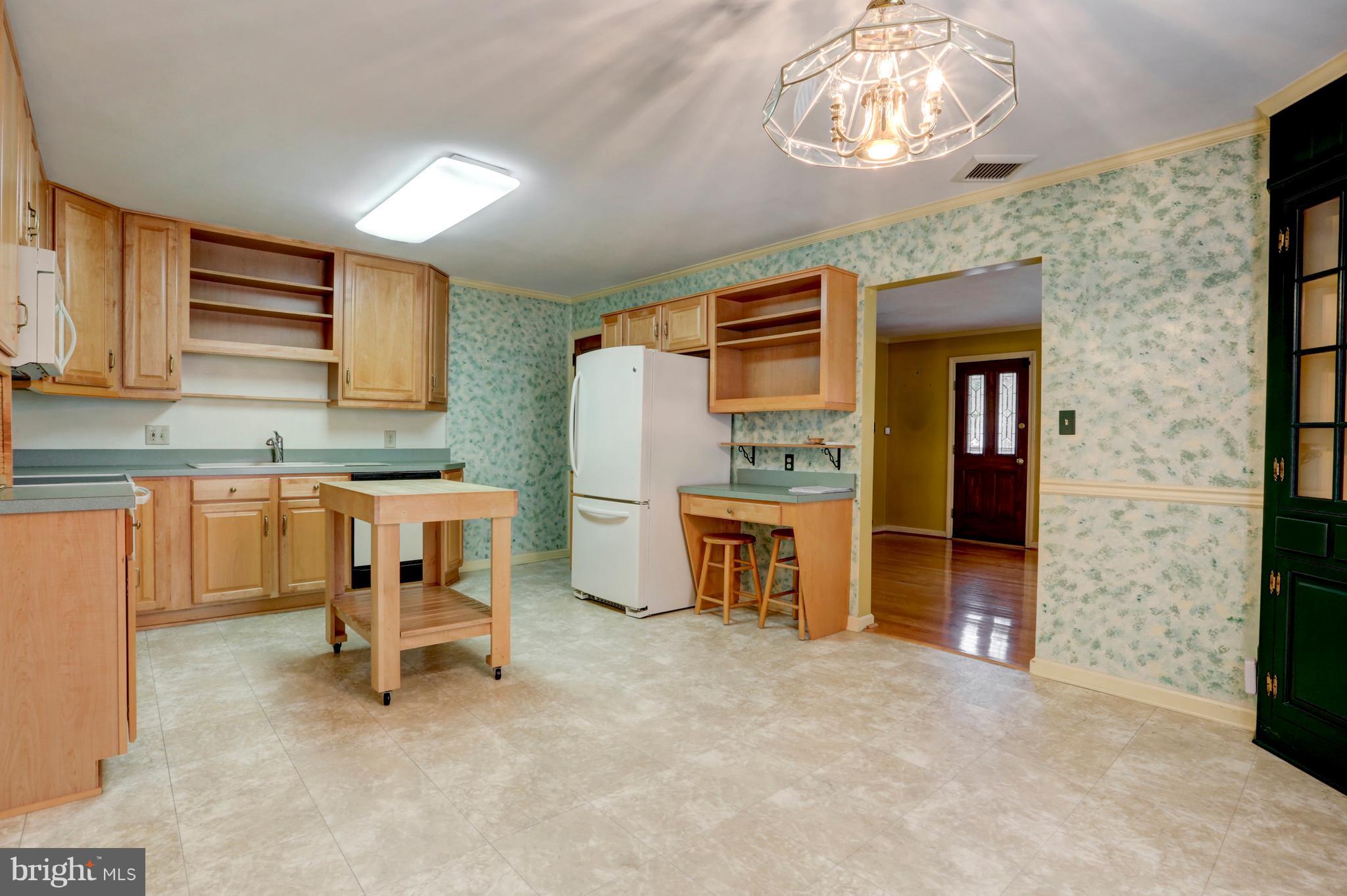 512 Locust Street Denver, PA 17517 - Photo 11 of 35