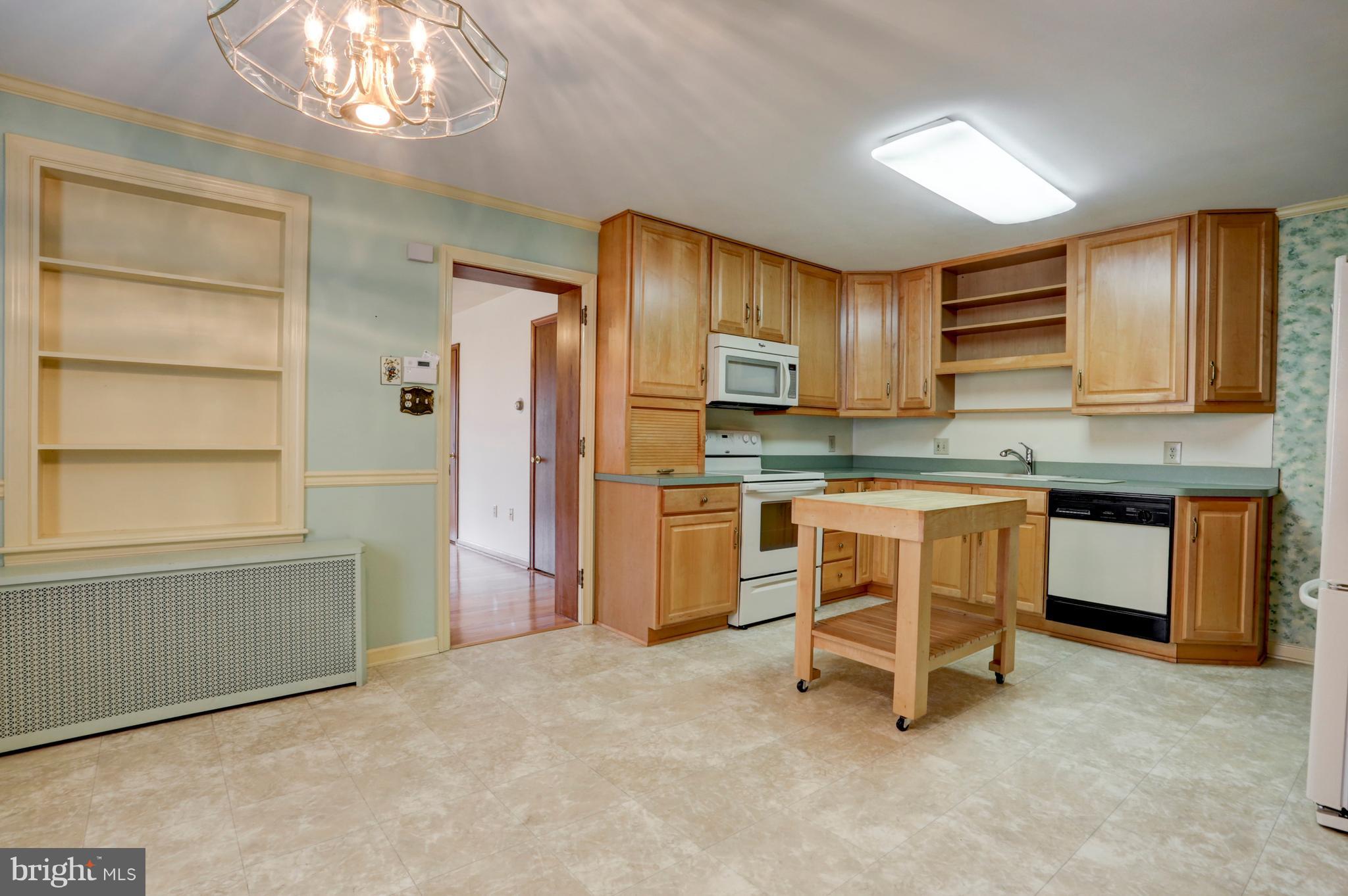 512 Locust Street Denver, PA 17517 - Photo 10 of 35