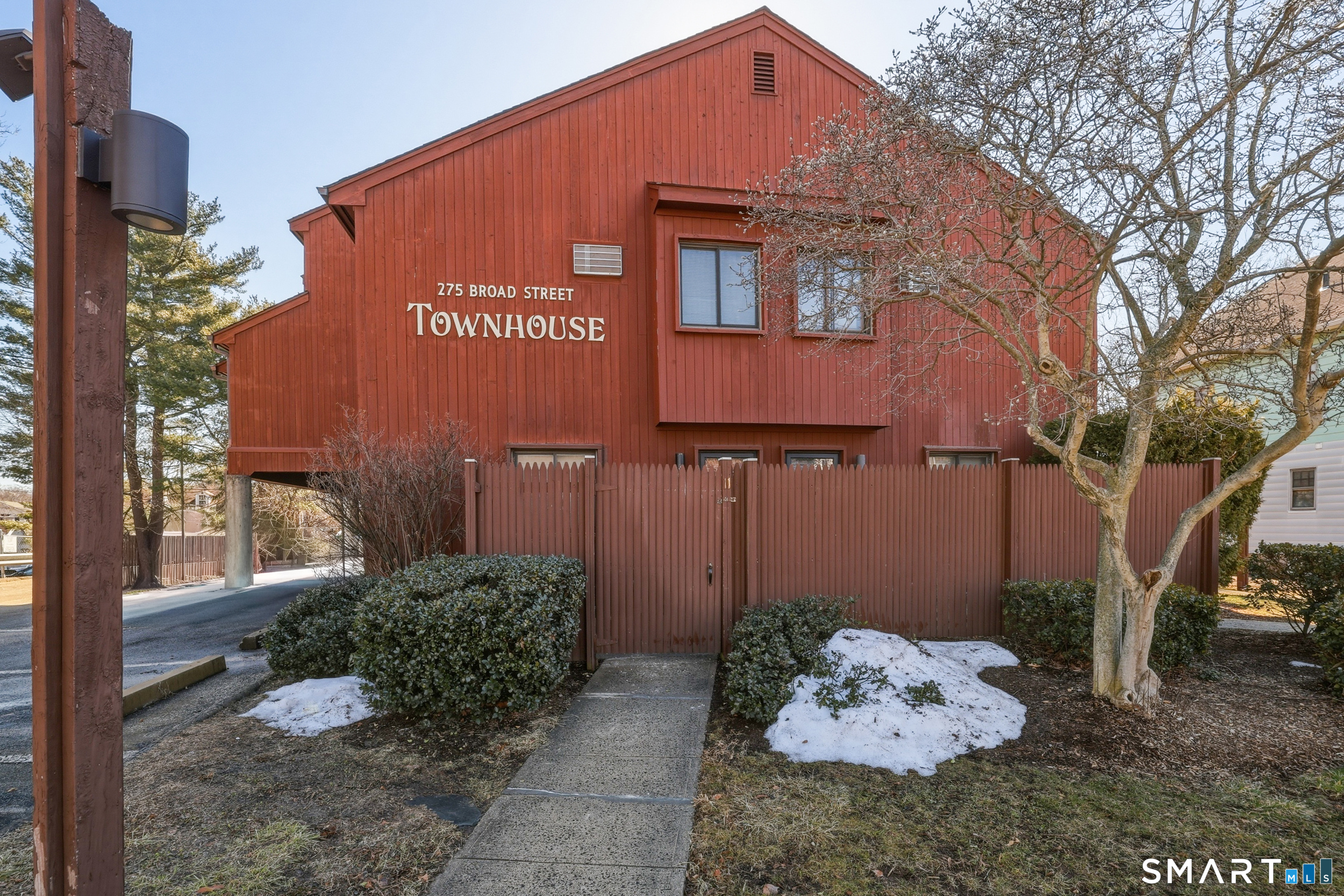 275 Broad Street, Unit 9 Meriden, CT 06450 - Photo 14 of 21 a front view of a house