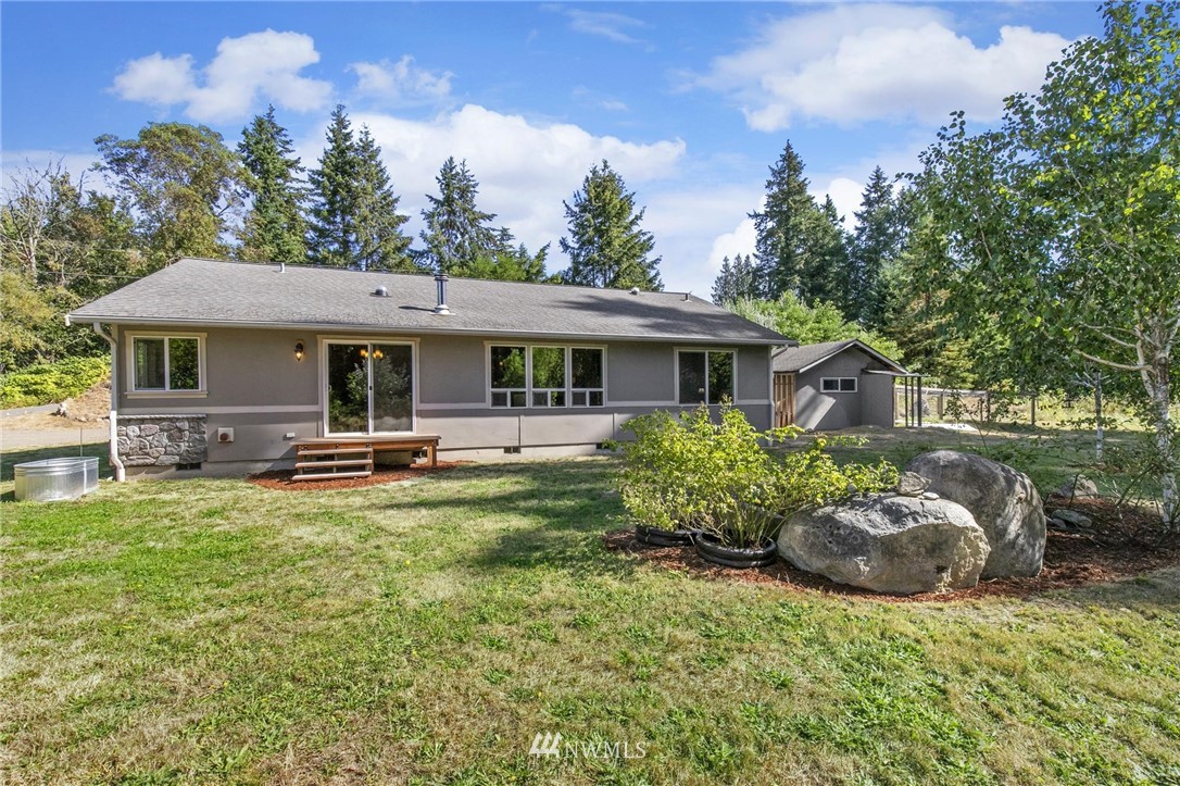 9871 Northeast Shorty Campbell Road Kingston, WA 98346 - Photo 3 of 30 Gallery Image 3