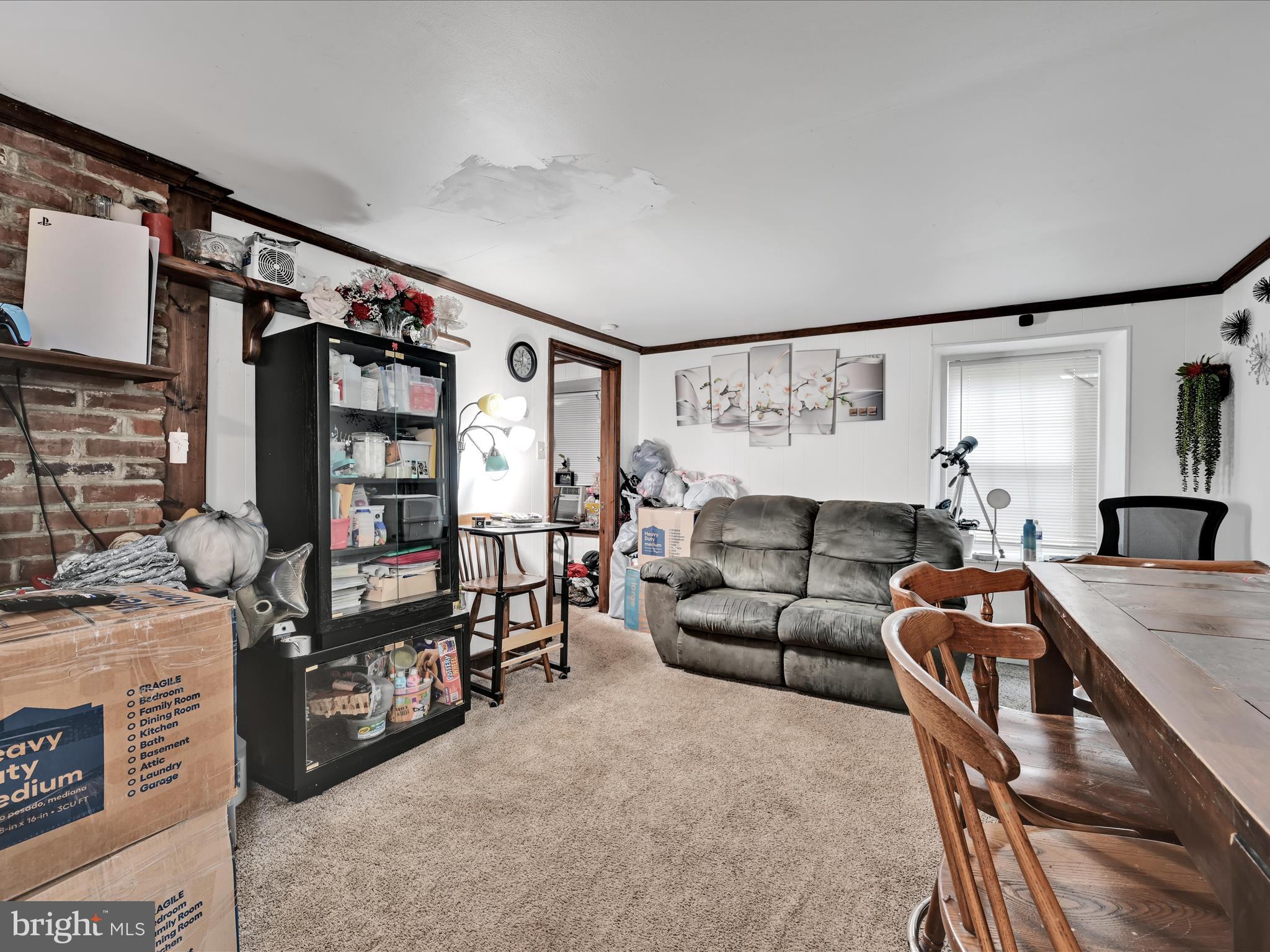 103 Mercer Mill Road Landenberg, PA 19350 - Photo 3 of 42 a living room with furniture a rug and white walls