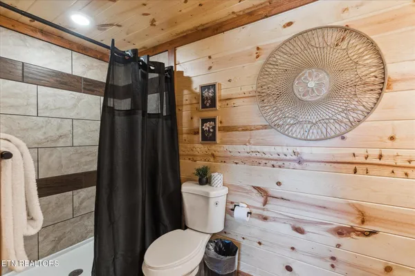 $2,215,000 | 753 Bethlehem Way, Sevierville, TN 37876