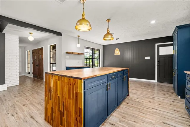 $328,000 | 1805 Susek Drive, Pineville, LA 71360