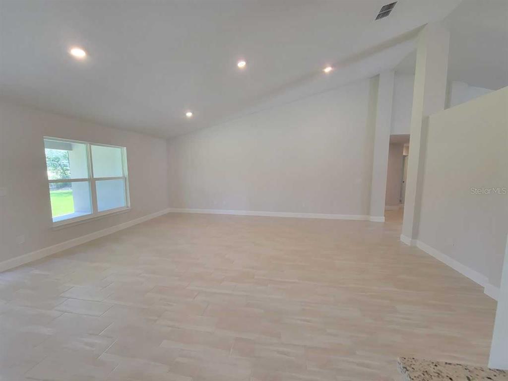 16587 Southwest 55th Court Road Ocala, FL 34473 - Photo 18 of 31 Gallery Image 18