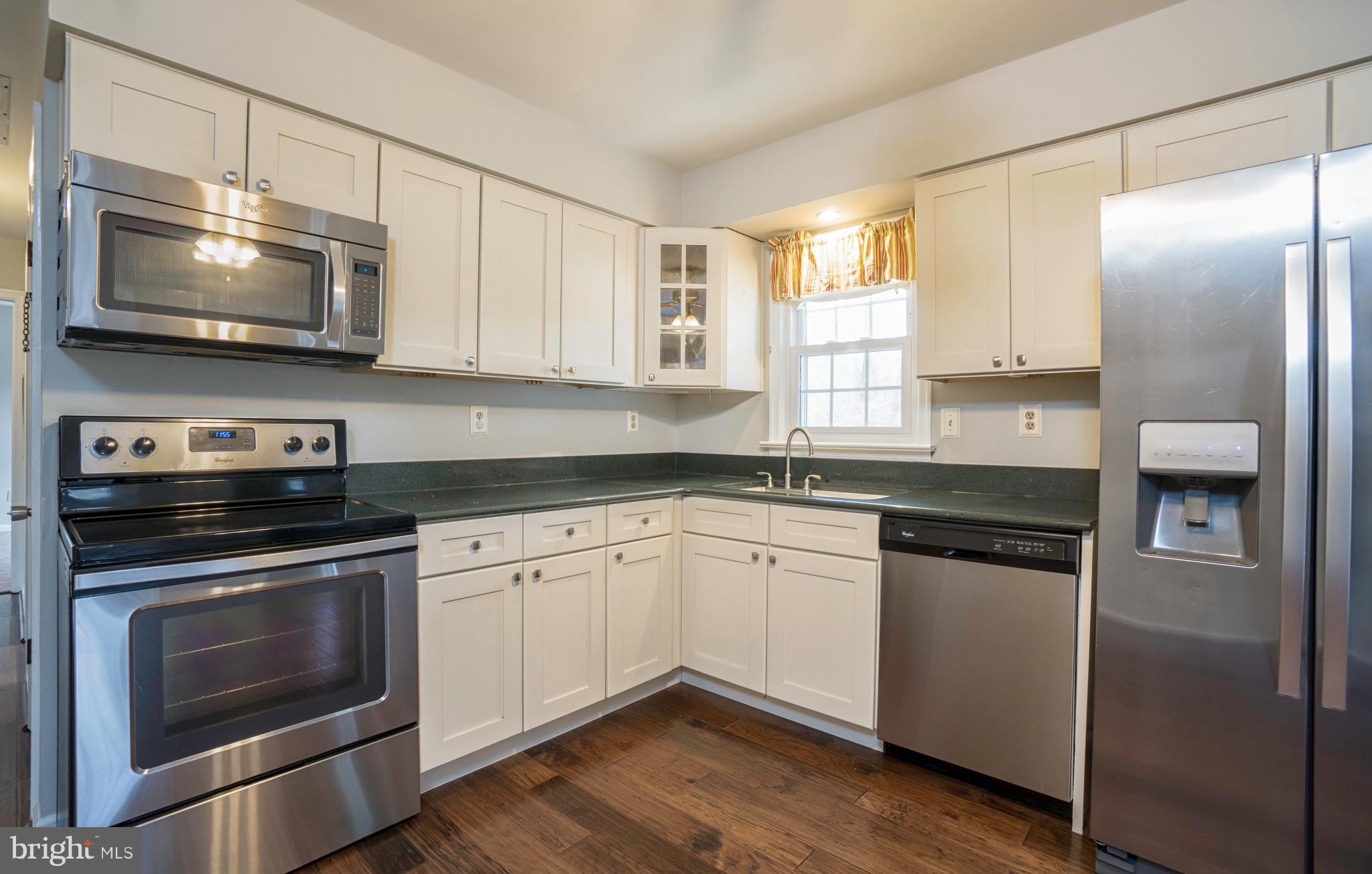 13192 Round Hill Road King George, VA 22485 - Photo 9 of 27 Kitchen