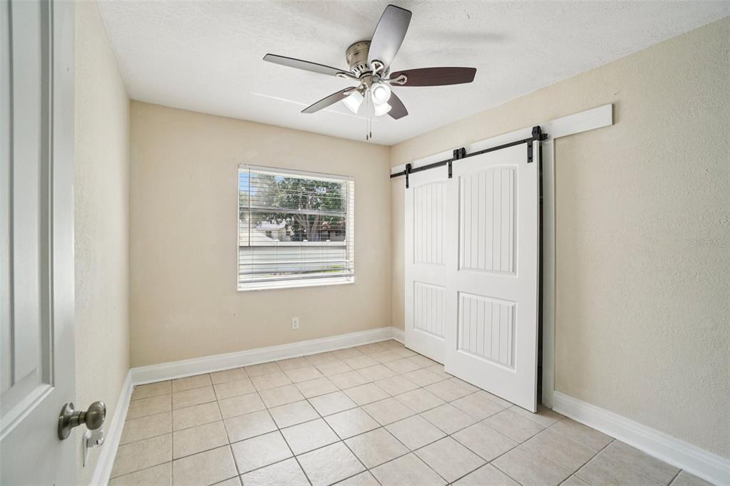 541 Firefly Lane Apollo Beach, FL 33572 - Photo 18 of 34