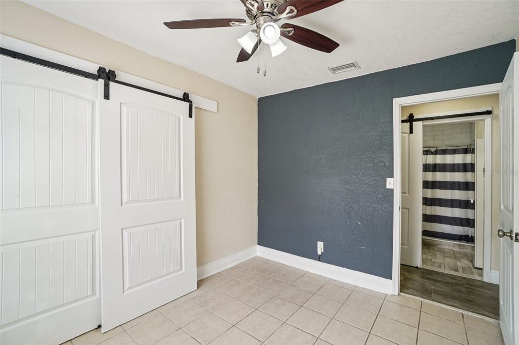 541 Firefly Lane Apollo Beach, FL 33572 - Photo 19 of 34