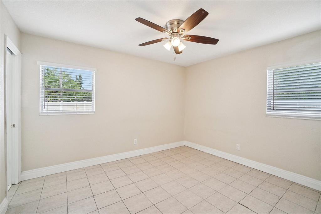 541 Firefly Lane Apollo Beach, FL 33572 - Photo 23 of 34