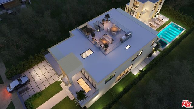 $19,995,000 | 439 21st Street, Santa Monica, CA 90402