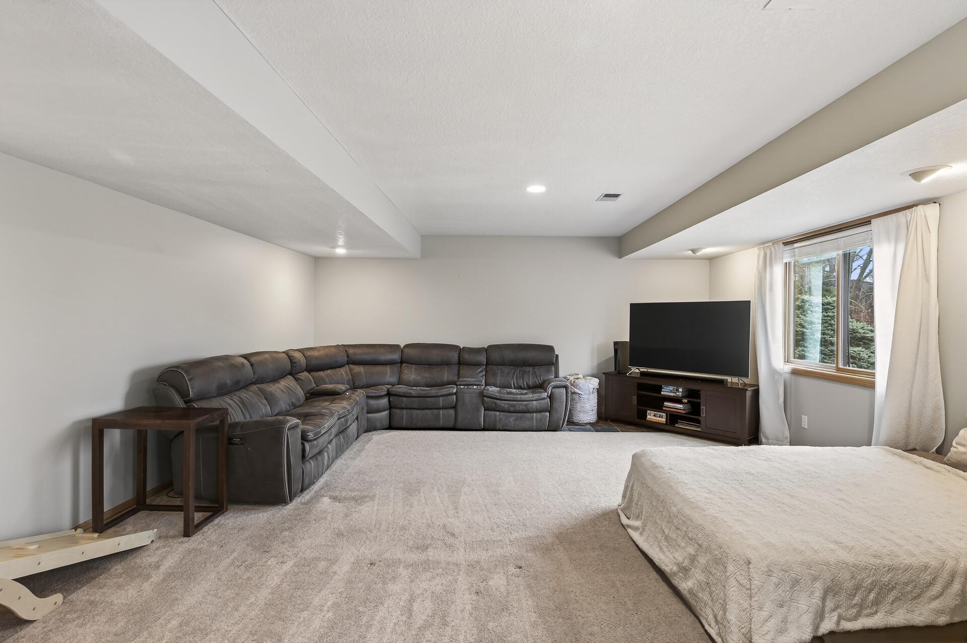 7319 Fawn Hill Road Chanhassen, MN 55317 - Photo 49 of 62