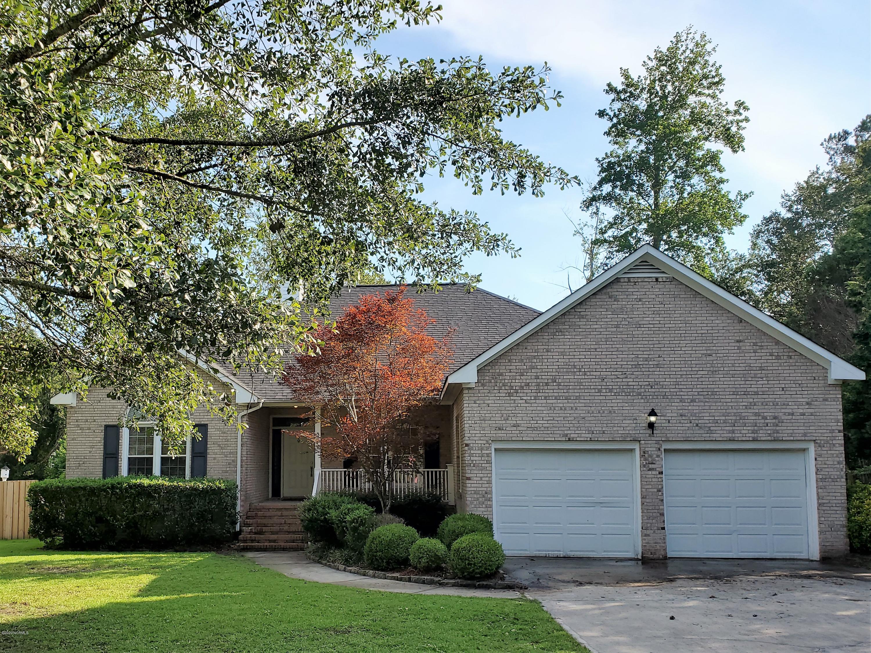 328 Windsong Road Wilmington, NC 28411 - Photo 1 of 15 Front of house