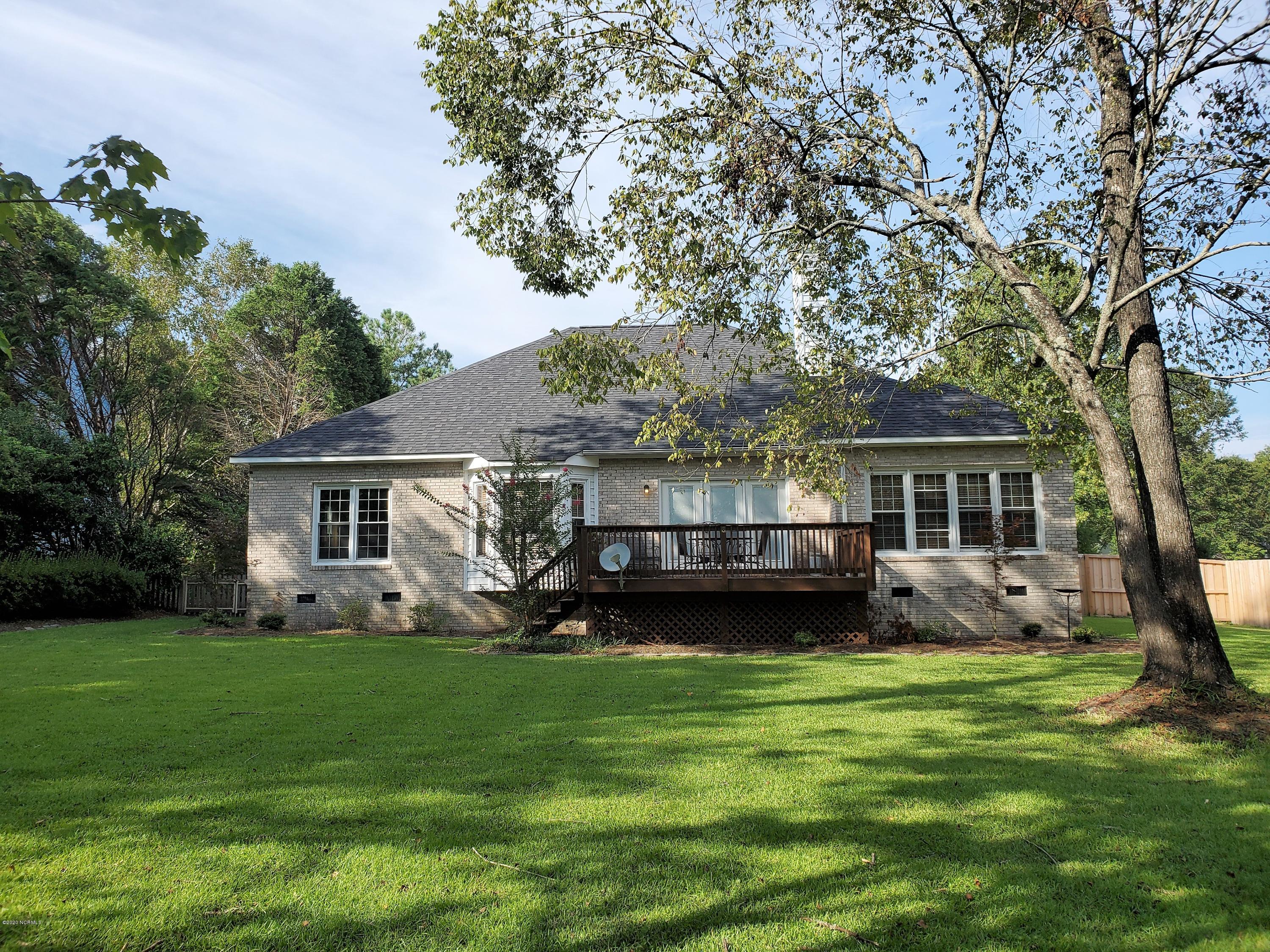 328 Windsong Road Wilmington, NC 28411 - Photo 12 of 15 Back of House