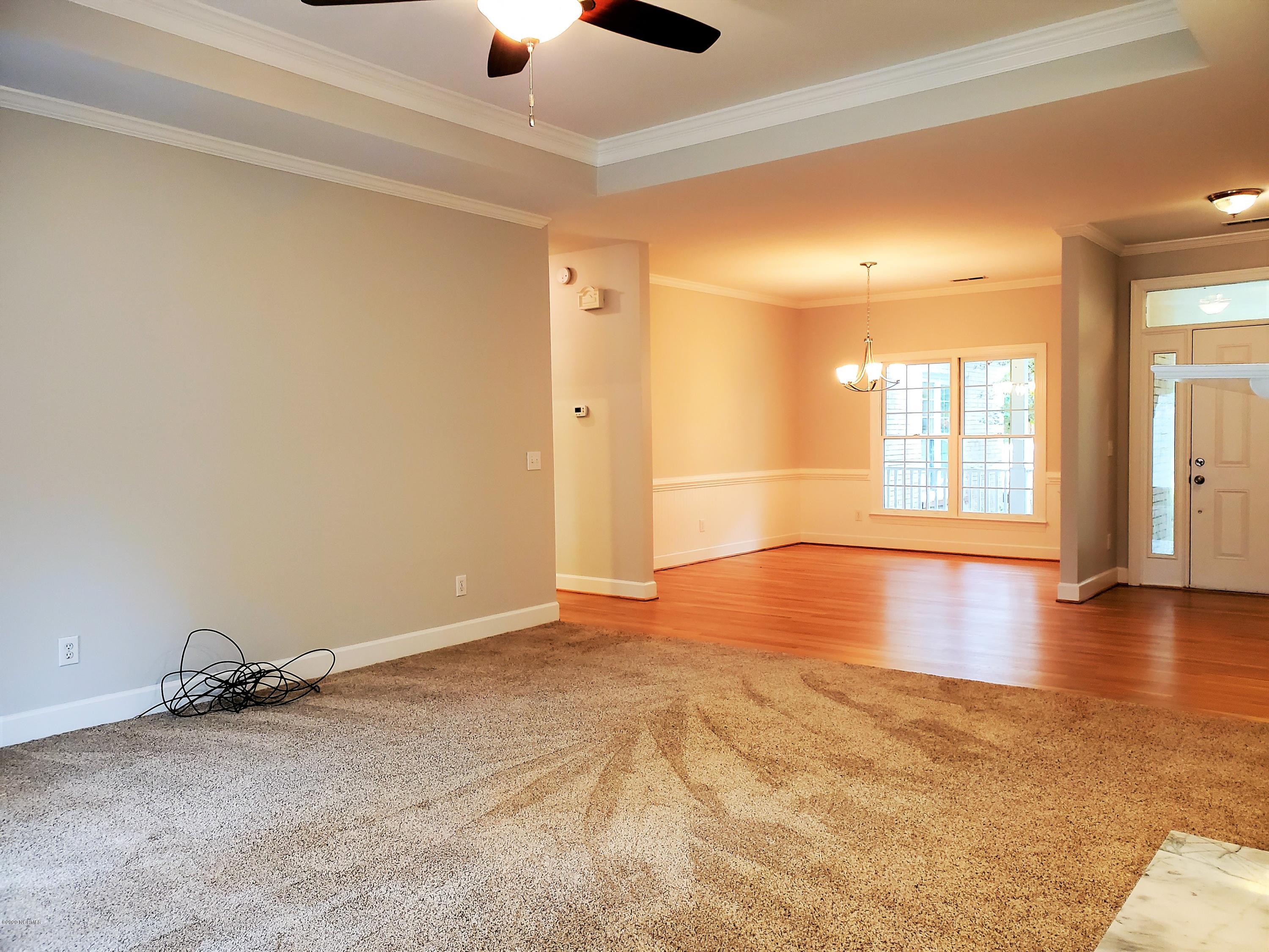 328 Windsong Road Wilmington, NC 28411 - Photo 4 of 15 Den looking at Dining Room