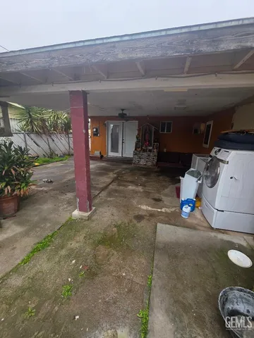 $340,000 | Undisclosed Address, Delano, CA 93215