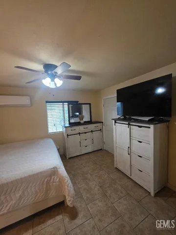 $340,000 | Undisclosed Address, Delano, CA 93215