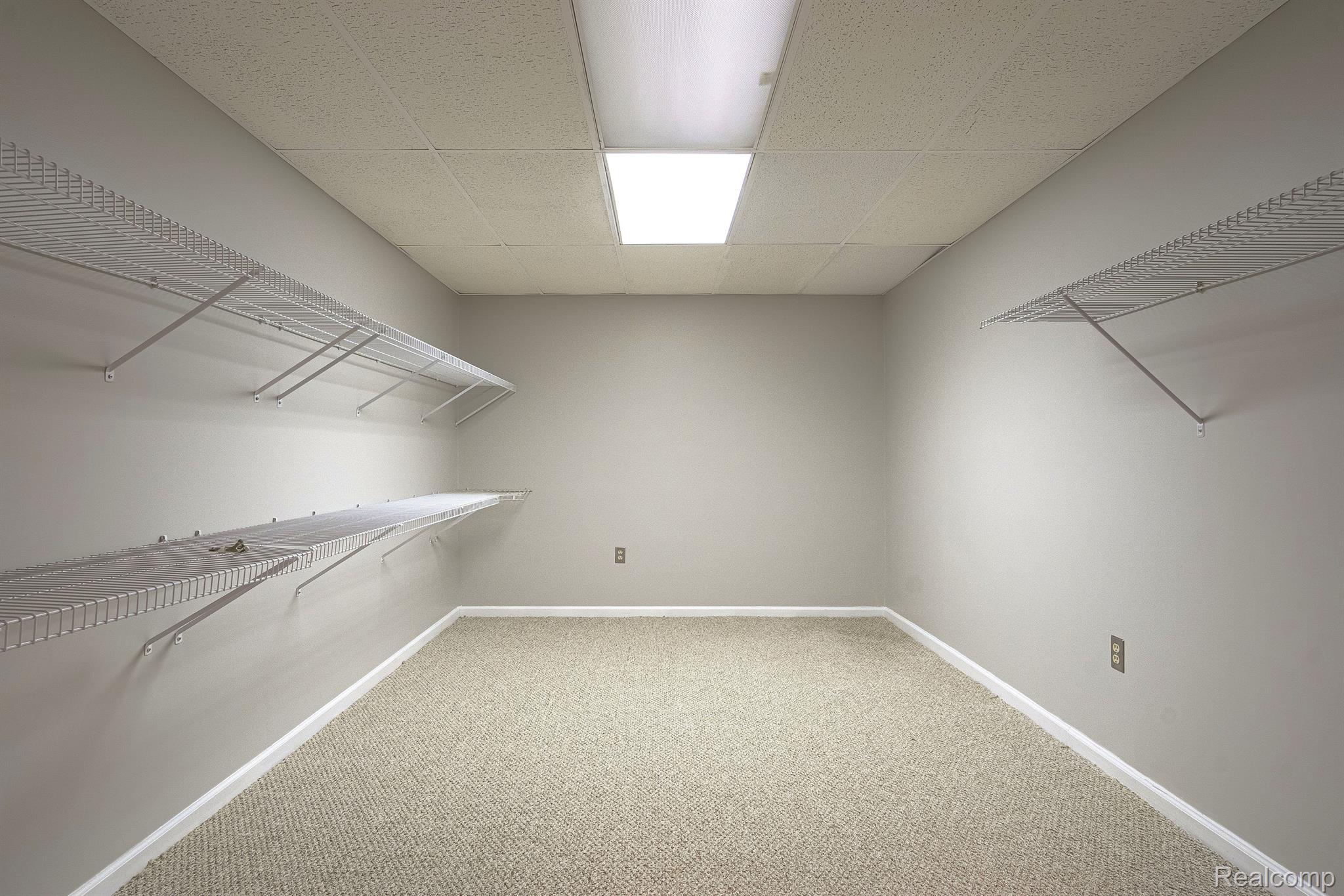 3817 Green Hills Drive Pinckney, MI 48169 - Photo 65 of 71 Gallery Image 65