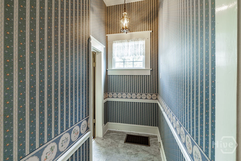 2351 Elder Road Bishop, GA 30621 - Photo 10 of 63