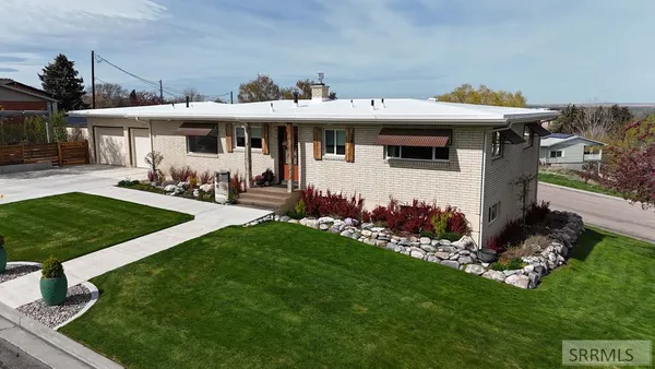 $429,900 | 606 Calder Avenue, American Falls, ID 83211