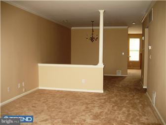 57 York Road West Windsor, NJ 08550 - Photo 4 of 9