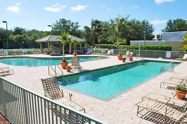 $3,800 | 2790 Cypress Trace Circle, Unit 2225, Naples, FL 34119